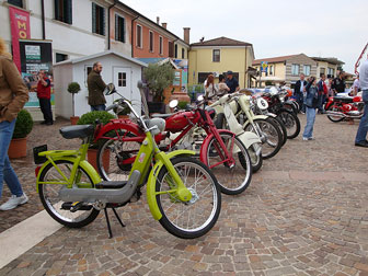 mostra moto antiche a istrana