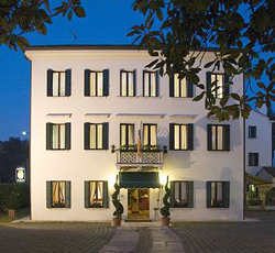 TREVISO HOTEL SCALA edificio storico