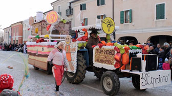 roncade carnevale sfilata carri allegorici