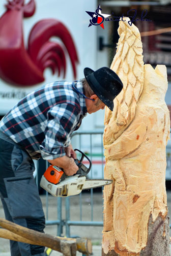 I MENAUS sculture in legno
