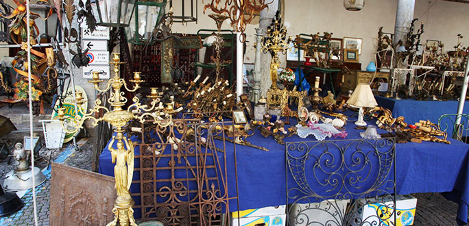 Mercatino Antiquariato e Collezionismo di Asolo oggetti antichi