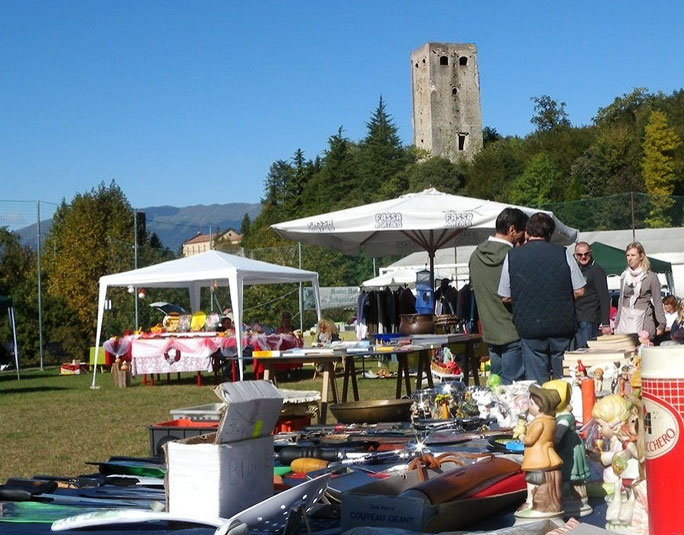 MERCATINO ANTIQUARIATO COLLALTO DI SUSEGANA 
