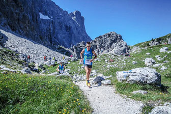 CORSE PODISTICHE BELLUNO AGORDO TRANSCIVETTA KARPOS marcia in montagna