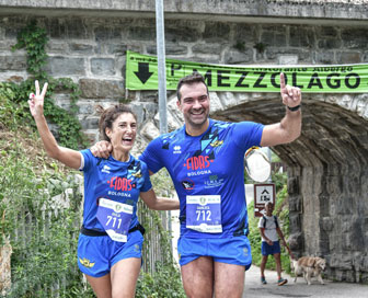 CORSA PODISTICA DUO HALF STAFFETTA IN COPPIA