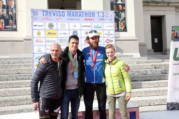 maratona di treviso 2016  daniele cesconetto e bebe vio
