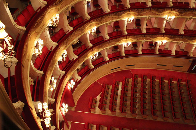 TREVISO TEATRO COMUNALE MARIO DEL MONACO interno